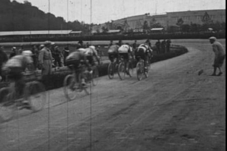 Tra zucche e pellicole - La storia del cinema a Sestri: il Fondo Marengo 